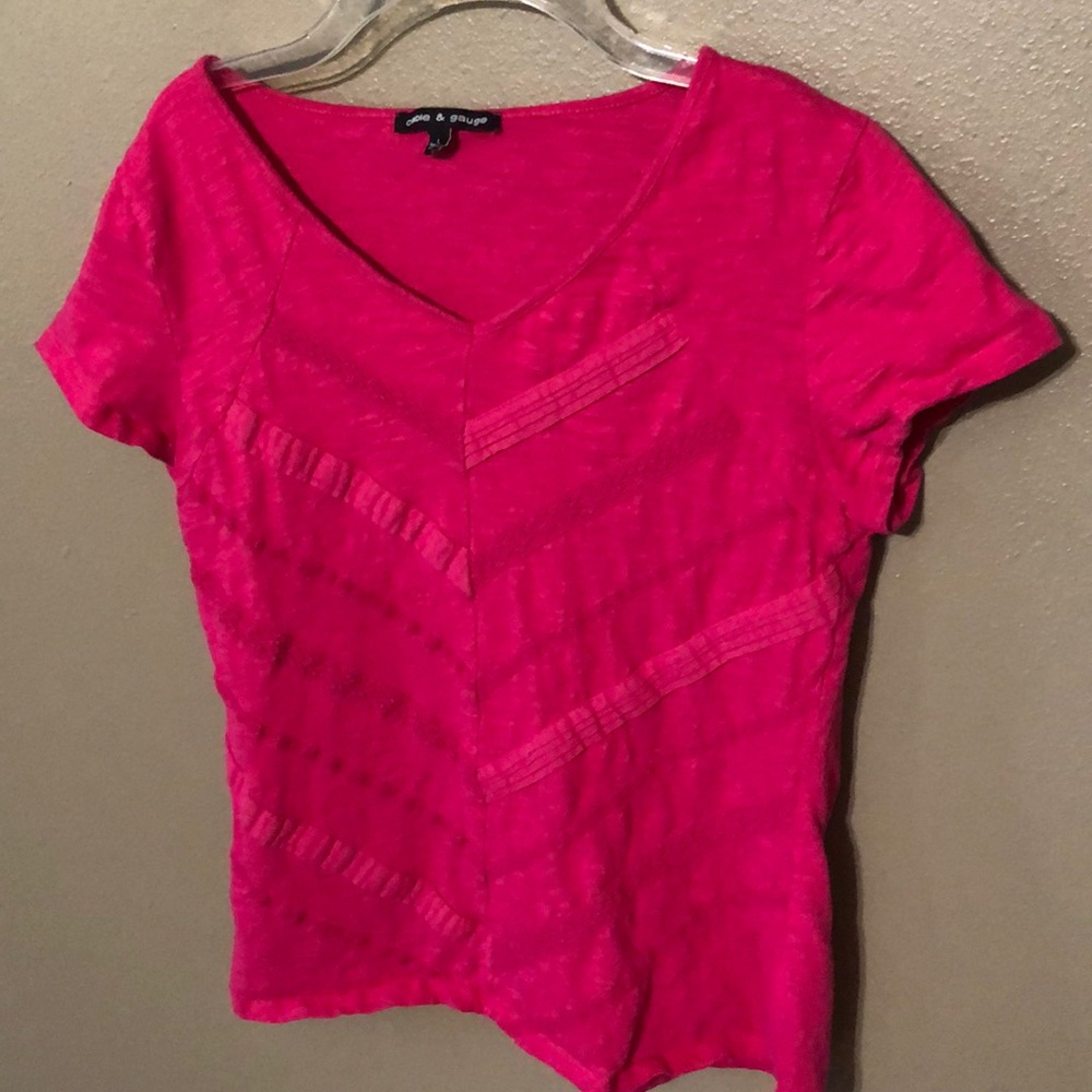 Cable and Gauge Pink Stretch Top Si…